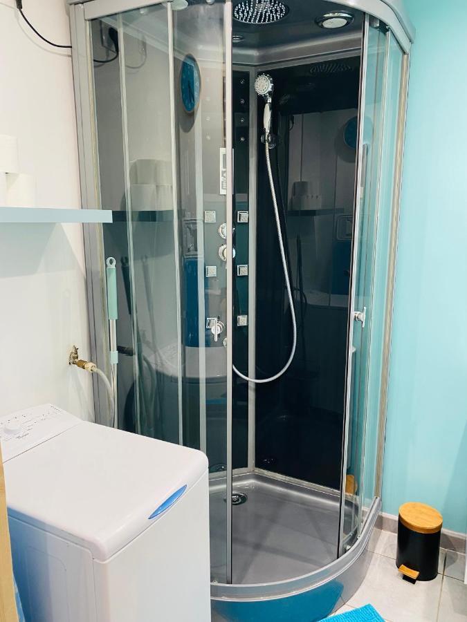 Studio 40M2 Plein Pied Avec Parking Jussac Zewnętrze zdjęcie